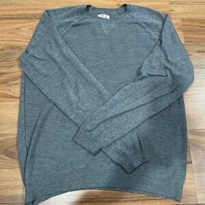 St. John’s Bay Men’s Sweater Size Medium